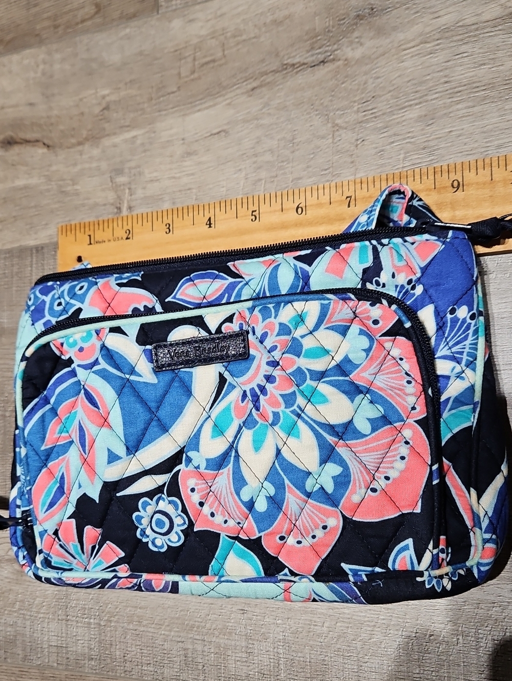 Quilted Floral Crossbody Bag in Navy Multi - Picture 4 of 5
